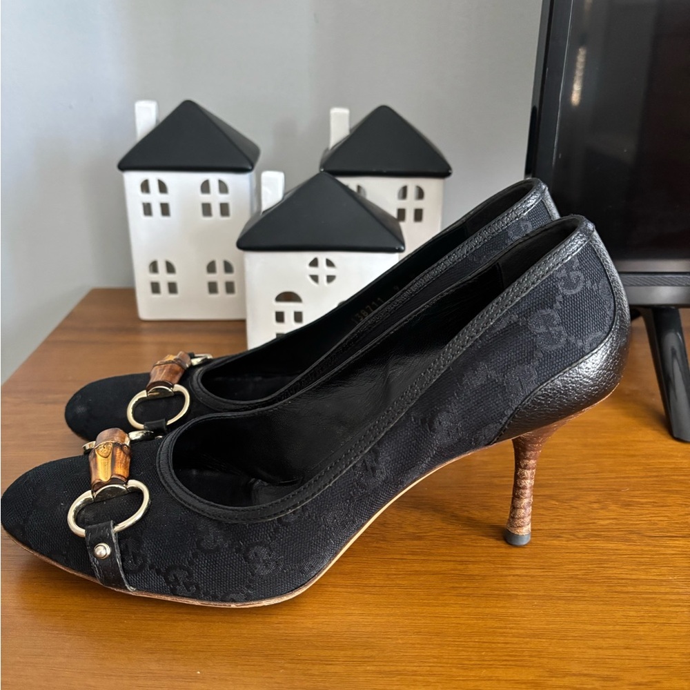 Gucci Heels with Bamboo Detail